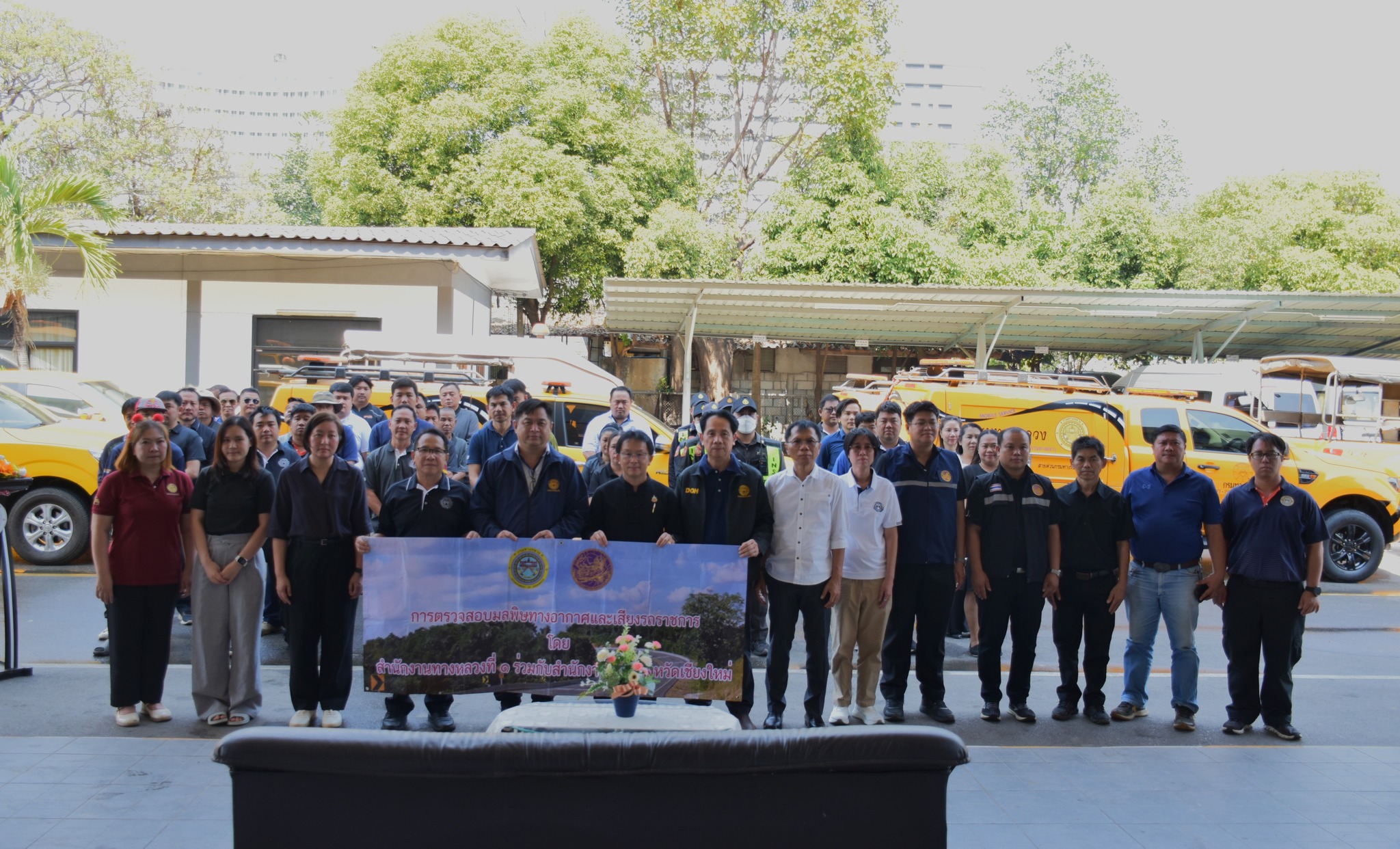 สำนักงานทางหลวงที่ 1 ร่วมกับขนส่งจังหวัดเชียงใหม่ ตรวจวัดเขม่าควันดำและระดับเสียงท่อไอเสีย ลดมลพิษ ลด PM 2.5