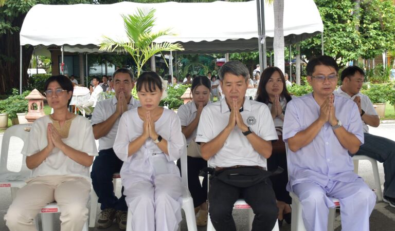 สำนักงานทางหลวงที่ 1 เข้าร่วมพิธีเปิดงานสัปดาห์ส่งเสริมการเผยแผ่พระพุทธศาสนา เนื่องในเทศกาลวันอาสาฬหบูชาและวันเข้าพรรษา ประจำปี 2569 ณ วัดพระสิงห์วรมหาวิหาร จังหวัดเชียงใหม่ เพื่อร่วมสืบสานพระพุทธศาสนา อนุรักษ์ประเพณีไทย และส่งเสริมคุณธรรม จริยธรรม อันเป็นรากฐานสำคัญของสังคมไทย