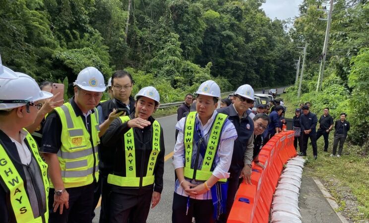 รัฐมนตรีช่วยว่าการกระทรวงคมนาคม และคณะ ตรวจราชการและตรวจติดตามแผนงาน/โครงการ ของหน่วยงานในสังกัดฯ ในพื้นที่จังหวัดแม่ฮ่องสอน